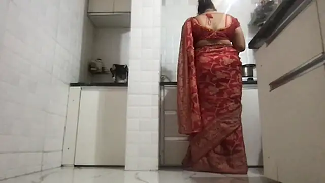 Riyasingh9 online show from February 14, 2026, 4:42 am