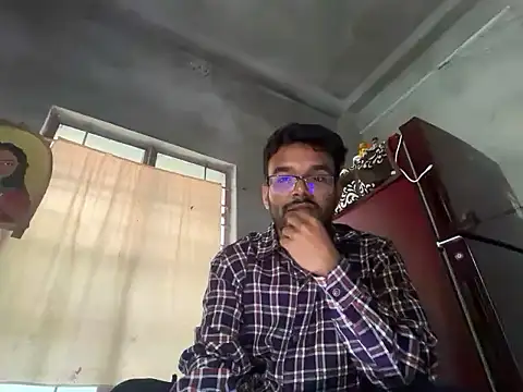 HorriblePastry online show from December 18, 2025, 9:37 am