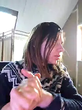 Lina lou4 online show from February 19, 2025, 4:33 pm