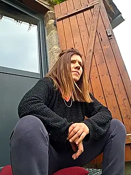 Lina lou4 online show from October 24, 2025, 2:02 pm