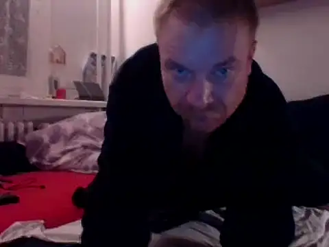 82liska online show from November 21, 2025, 11:25 pm