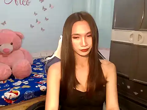 PirateEmpressBoaAico online show from December 13, 2024, 12:28 pm