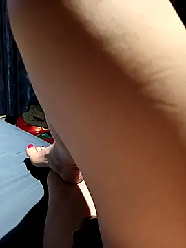 monyhoy online show from March 13, 2025, 2:01 pm