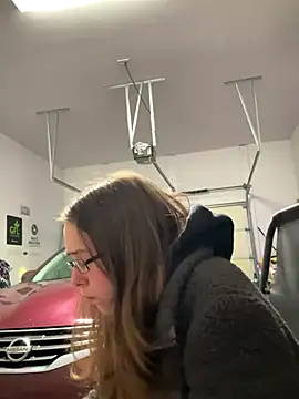 Snapshot of Dakota_02 chatting on December 7, 2024, 3:58 am Dakota 02 online show from December 7, 2024, 3:58 am