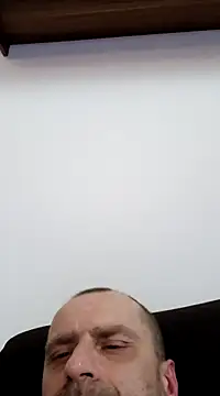 Snapshot of Roman0798 chatting on December 12, 2024, 9:30 am Roman0798 online show from December 12, 2024, 9:30 am