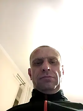 Snapshot of Roman0798 chatting on February 1, 2025, 4:03 am Roman0798 online show from February 1, 2025, 4:03 am