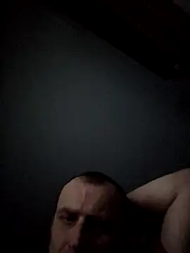 Snapshot of Roman0798 chatting on October 19, 2025, 4:18 pm Roman0798 online show from October 19, 2025, 4:18 pm