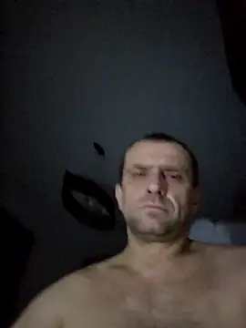 Snapshot of Roman0798 chatting on October 22, 2025, 3:40 am Roman0798 online show from October 22, 2025, 3:40 am