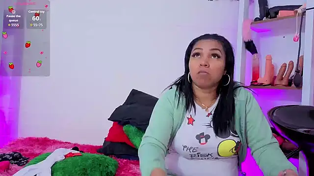 louise nails online show from April 23, 2026, 12:51 pm