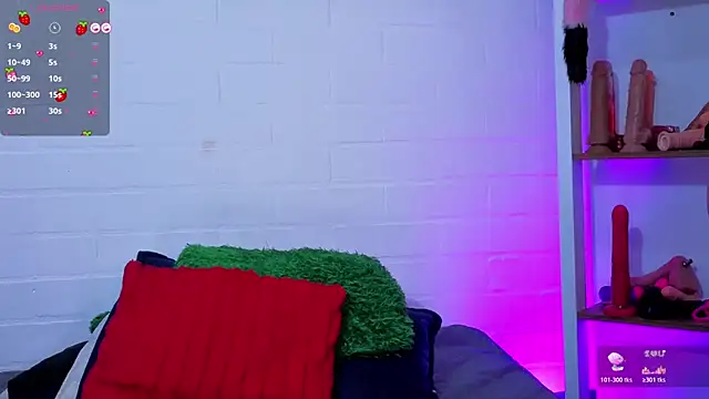 louise nails online show from May 4, 2026, 4:58 pm