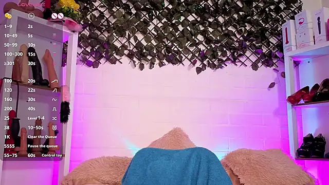 louise nails online show from July 18, 2026, 3:54 am