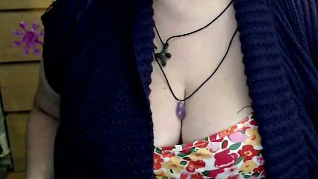 mayasmith online show from December 1, 2025, 3:28 pm