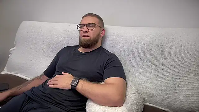 Snapshot of Bear_bear_ chatting on December 23, 2024, 4:44 am Bear bear online show from December 23, 2024, 4:44 am