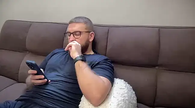 Snapshot of Bear_bear_ chatting on December 26, 2024, 10:48 am Bear bear online show from December 26, 2024, 10:48 am