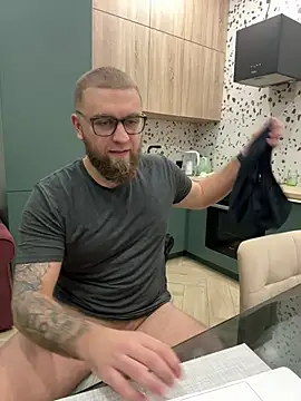 Snapshot of Bear_bear_ chatting on February 21, 2025, 12:05 am Bear bear online show from February 21, 2025, 12:05 am