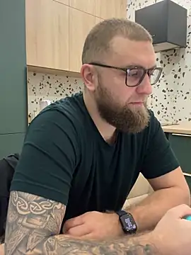 Snapshot of Bear_bear_ chatting on February 22, 2025, 12:51 pm Bear bear online show from February 22, 2025, 12:51 pm