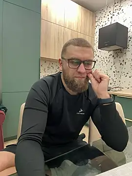 Snapshot of Bear_bear_ chatting on February 24, 2025, 4:26 pm Bear bear online show from February 24, 2025, 4:26 pm