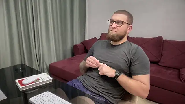 Snapshot of Bear_bear_ chatting on March 9, 2025, 5:28 pm Bear bear online show from March 9, 2025, 5:28 pm