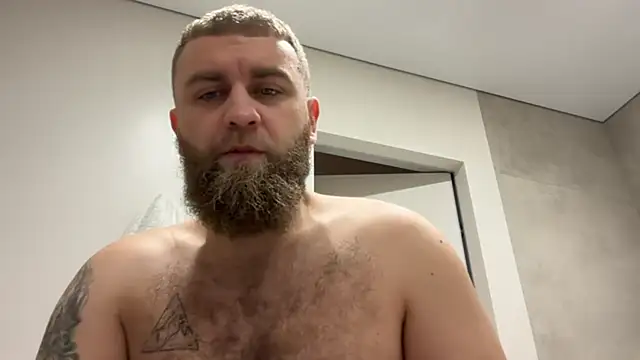 Snapshot of Bear_bear_ chatting on November 7, 2025, 9:09 am Bear bear online show from November 7, 2025, 9:09 am