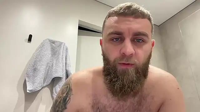 Snapshot of Bear_bear_ chatting on November 8, 2025, 9:20 am Bear bear online show from November 8, 2025, 9:20 am