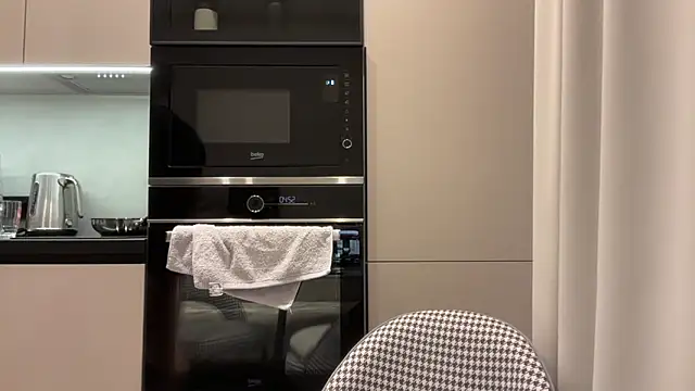 Snapshot of Bear_bear_ chatting on November 22, 2025, 11:31 am Bear bear online show from November 22, 2025, 11:31 am