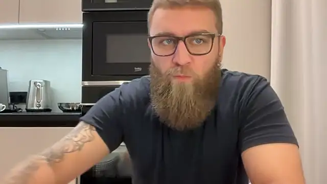 Snapshot of Bear_bear_ chatting on November 25, 2025, 11:21 am Bear bear online show from November 25, 2025, 11:21 am