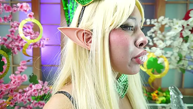 Snapshot of miss__maria chatting on March 17, 2025, 6:00 pm miss maria online show from March 17, 2025, 6:00 pm