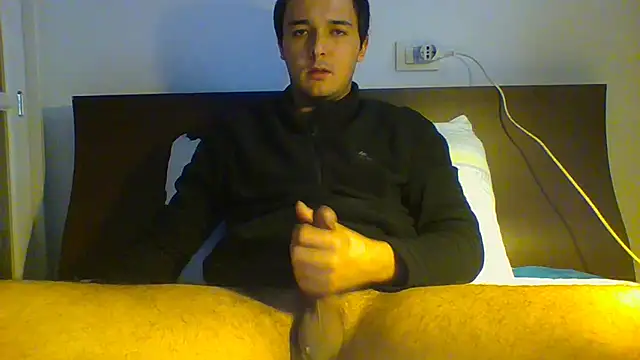 Snapshot of Vyrgin_boy chatting on March 8, 2025, 1:57 pm Vyrgin boy online show from March 8, 2025, 1:57 pm