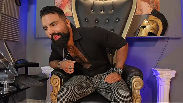 Snapshot of BeardAndrew chatting on January 24, 2025, 12:42 am BeardAndrew online show from January 24, 2025, 12:42 am