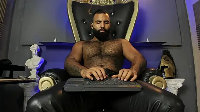 BeardAndrew online show from May 1, 2026, 4:50 am