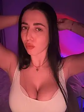 Emylia online show from January 8, 2025, 12:17 am