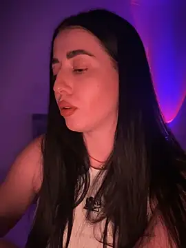 Emylia online show from February 27, 2025, 1:05 am