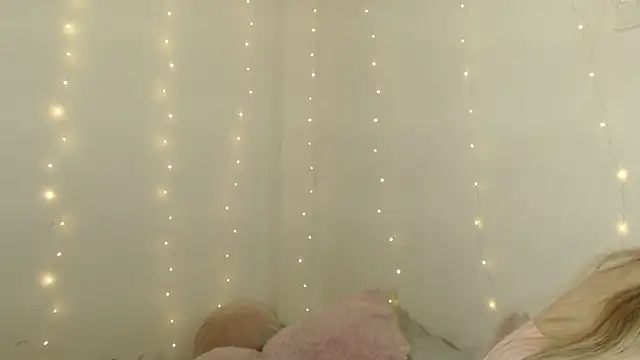 SweetSofty online show from October 5, 2025, 1:59 am