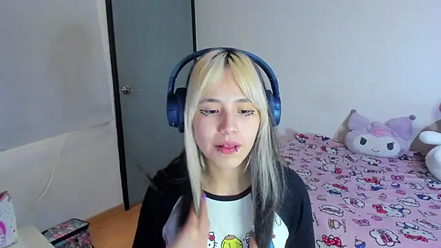 Snapshot of Akane-Mou chatting on March 20, 2025, 11:38 am Akane-Mou online show from March 20, 2025, 11:38 am