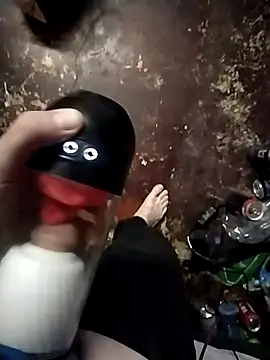 Papakyu96xh online show from March 21, 2025, 7:33 am