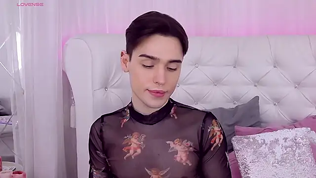 Snapshot of RobbyCharming chatting on March 17, 2025, 2:08 am RobbyCharming online show from March 17, 2025, 2:08 am