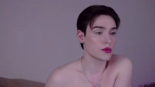 Snapshot of RobbyCharming chatting on July 12, 2026, 8:49 am RobbyCharming online show from July 12, 2026, 8:49 am