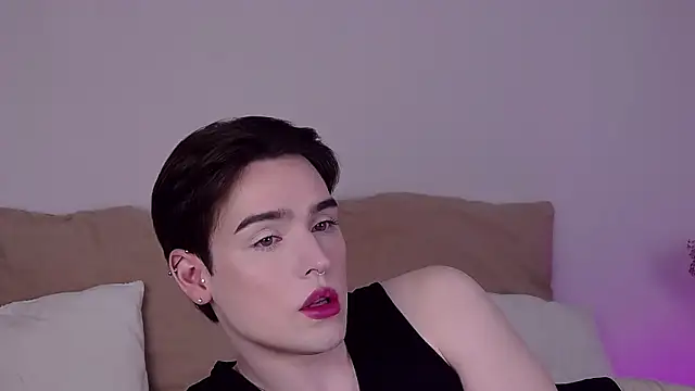 Snapshot of RobbyCharming chatting on July 18, 2026, 9:13 am RobbyCharming online show from July 18, 2026, 9:13 am