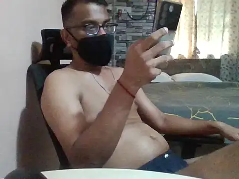 sexx4 online show from May 5, 2026, 10:34 am