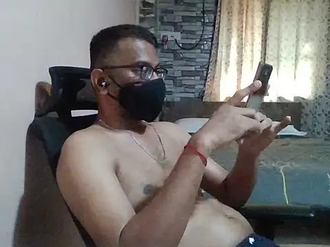 sexx4 online show from May 6, 2026, 10:42 am