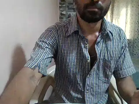 sexx4 online show from May 25, 2026, 11:38 am