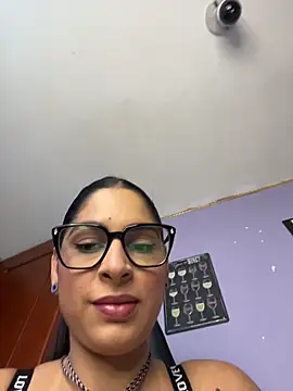 charlotte stevenss  online show from July 29, 2026, 2:26 pm
