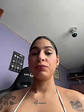 charlotte stevenss  online show from August 6, 2026, 2:52 pm