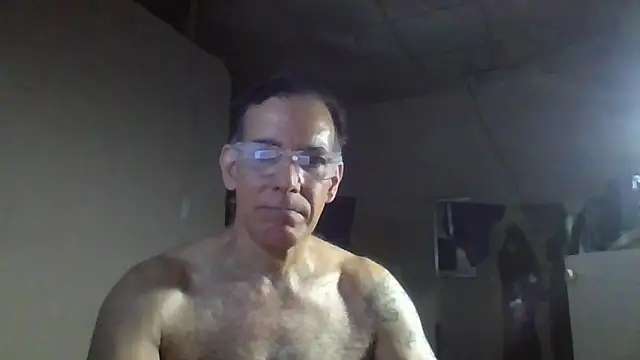 Snapshot of CaptainFox chatting on May 29, 2026, 11:25 pm CaptainFox online show from May 29, 2026, 11:25 pm