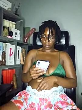 Snapshot of Shaniko89 chatting on March 8, 2026, 2:04 am Shaniko89 online show from March 8, 2026, 2:04 am