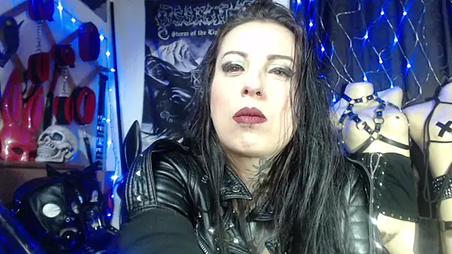 Snapshot of Astartexxx chatting on March 5, 2025, 10:11 am Astartexxx online show from March 5, 2025, 10:11 am