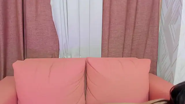 Snapshot of lara_murphy chatting on February 6, 2025, 11:26 pm lara murphy online show from February 6, 2025, 11:26 pm