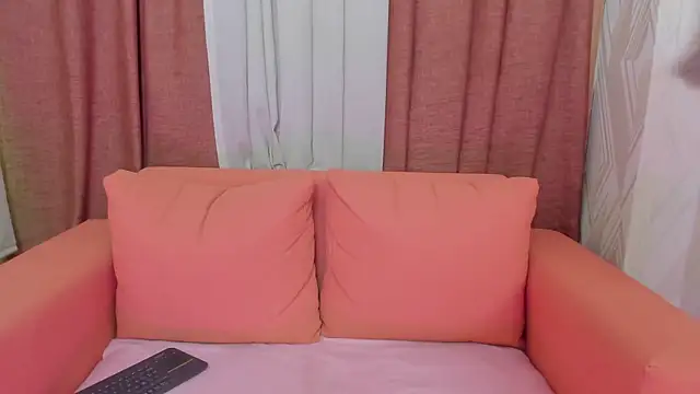 Snapshot of lara_murphy chatting on February 8, 2025, 7:16 pm lara murphy online show from February 8, 2025, 7:16 pm