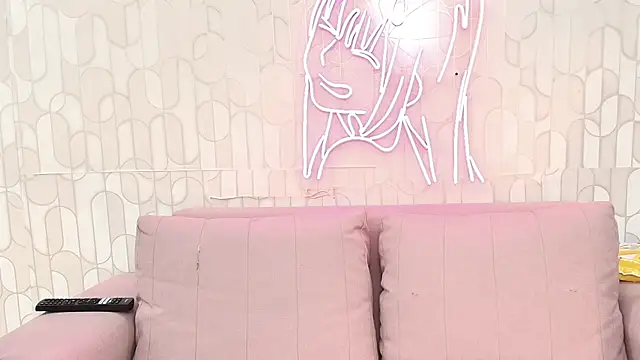 Snapshot of lara_murphy chatting on October 8, 2025, 3:04 am lara murphy online show from October 8, 2025, 3:04 am