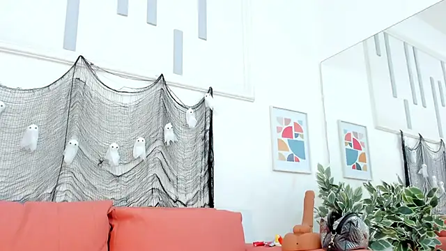 Snapshot of lara_murphy chatting on October 21, 2025, 3:07 am lara murphy online show from October 21, 2025, 3:07 am